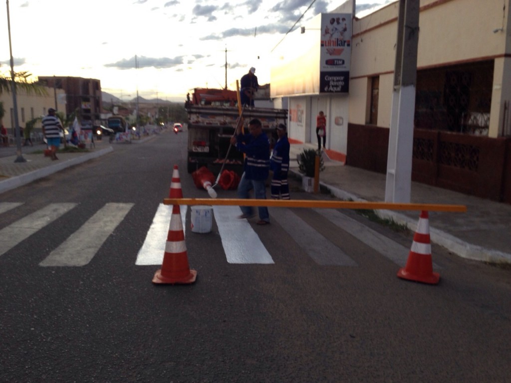 Av Rio Branco pintando