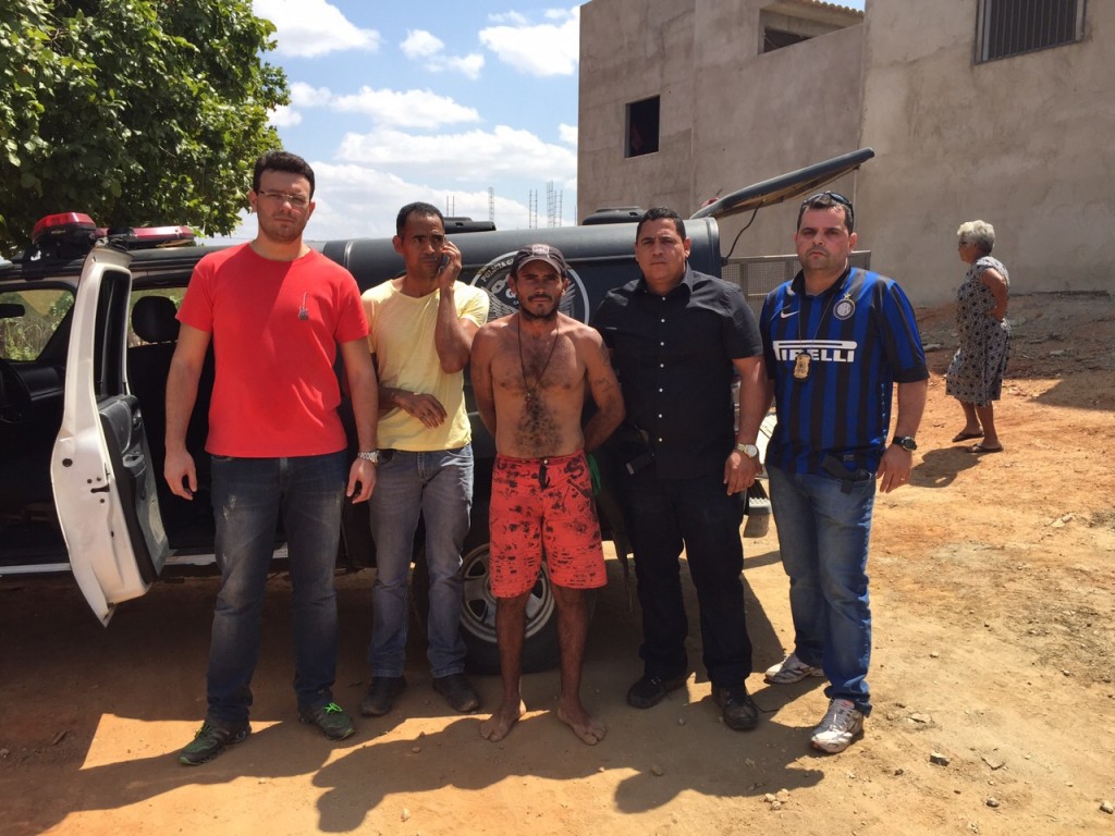 A Polícia investiga agora quais os reais motivos que levaram o acusado a tirar a vida da mulher